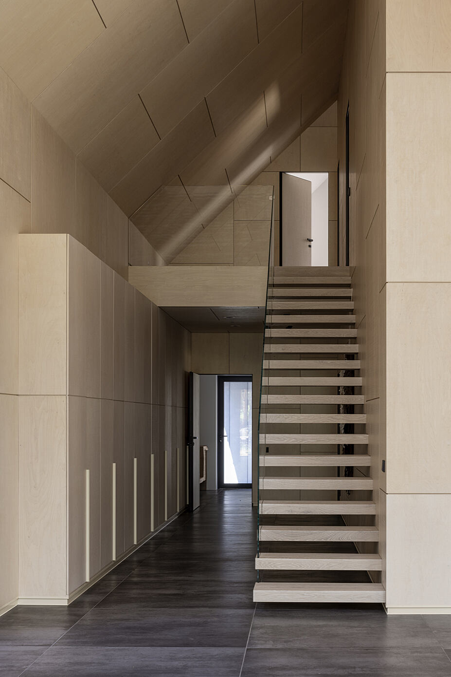 ArchObraz Designs an Elegant Contemporary Home Among the Pines in Dnipro, Ukraine (15)