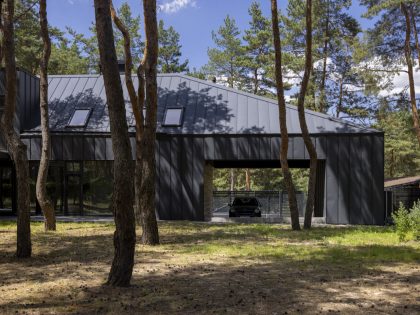 ArchObraz Designs an Elegant Contemporary Home Among the Pines in Dnipro, Ukraine (23)