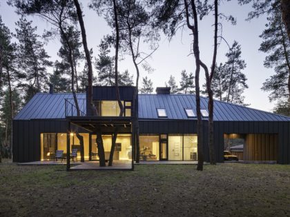 ArchObraz Designs an Elegant Contemporary Home Among the Pines in Dnipro, Ukraine (24)