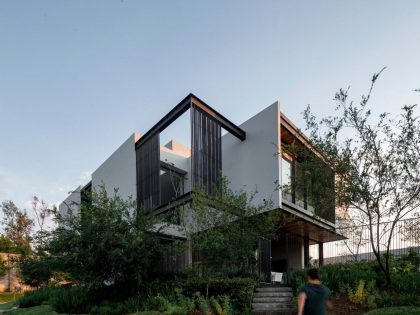 Arqueodigma Estudio Designs a Beautiful and Elegant Contemporary House in Guadalajara, Mexico (15)