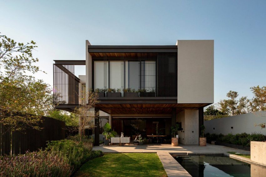 Arqueodigma Estudio Designs a Beautiful and Elegant Contemporary House in Guadalajara, Mexico (16)