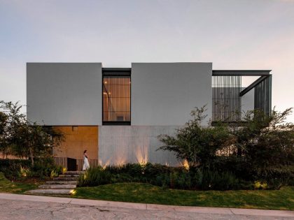 Arqueodigma Estudio Designs a Beautiful and Elegant Contemporary House in Guadalajara, Mexico (17)