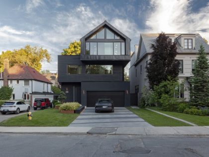 Atelier RZLBD Designs a Playful Contemporary Home in Toronto, Canada (1)