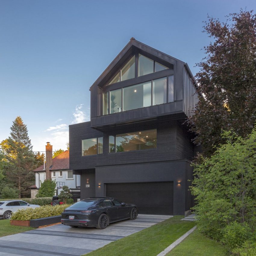 Atelier RZLBD Designs a Playful Contemporary Home in Toronto, Canada (2)