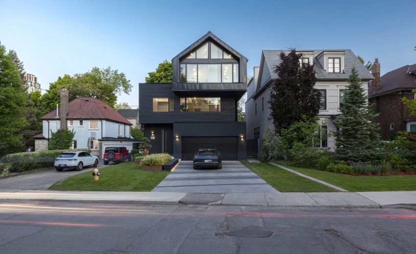 Atelier RZLBD Designs a Playful Contemporary Home in Toronto, Canada (5)