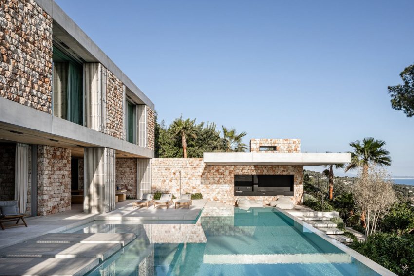 BEEF Architekti Designs a Stunning Modern Stone House in Palma de Mallorca, Spain (1)
