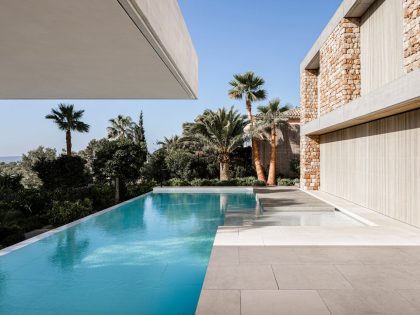 BEEF Architekti Designs a Stunning Modern Stone House in Palma de Mallorca, Spain (25)