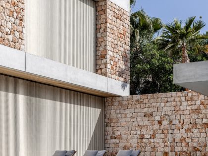 BEEF Architekti Designs a Stunning Modern Stone House in Palma de Mallorca, Spain (27)