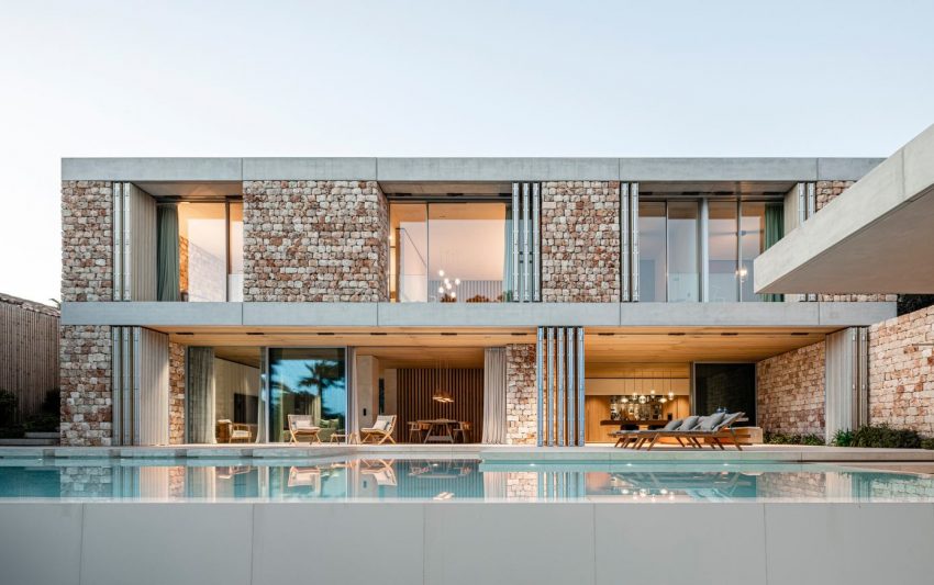 BEEF Architekti Designs a Stunning Modern Stone House in Palma de Mallorca, Spain (32)