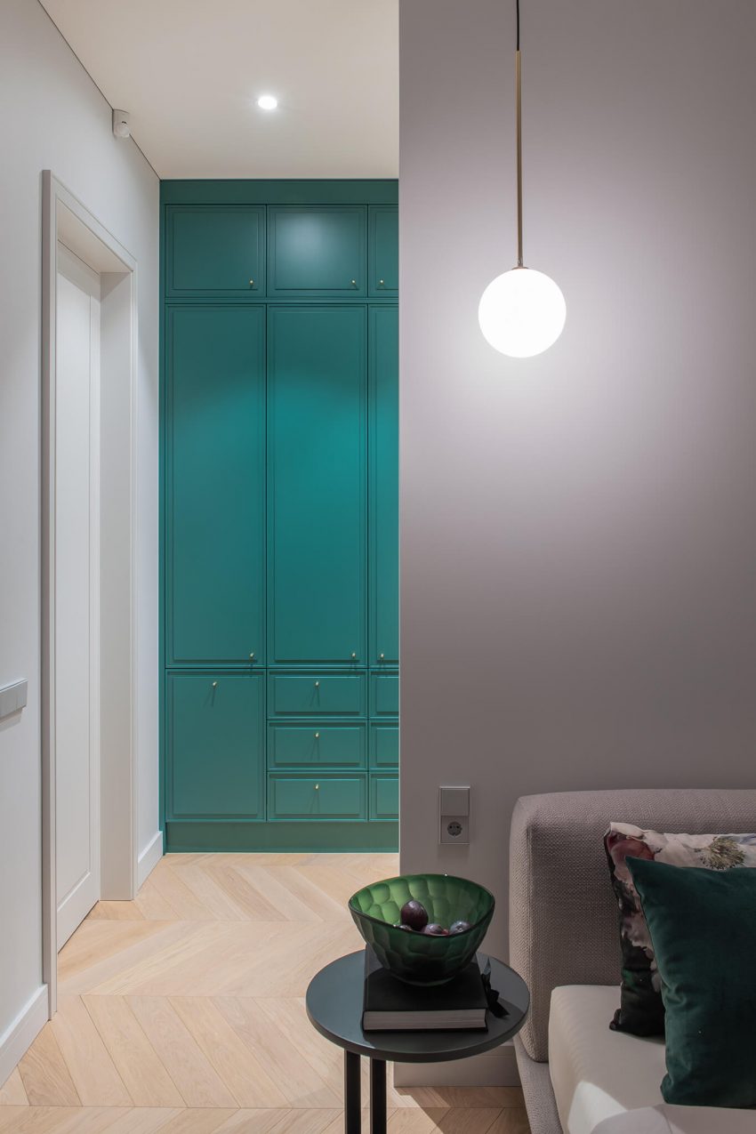 IDAS Interior Design Firm Designs an Elegant Contemporary Apartment in Vilnius, Lithuania (10)