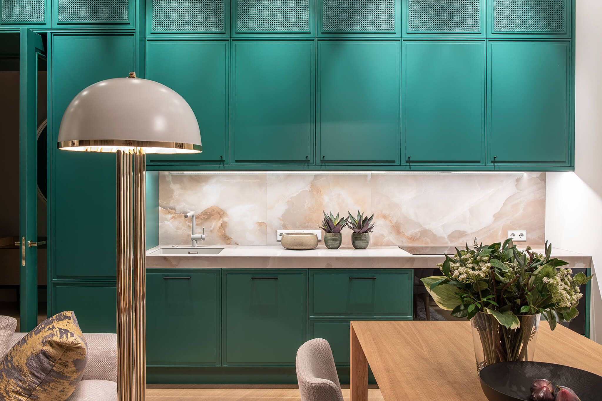 IDAS Interior Design Firm Designs an Elegant Contemporary Apartment in Vilnius, Lithuania (7)