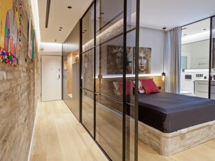 Luis Sanandres Interiorismo Designs a Small Modern Apartment in Sitges, Spain (12)