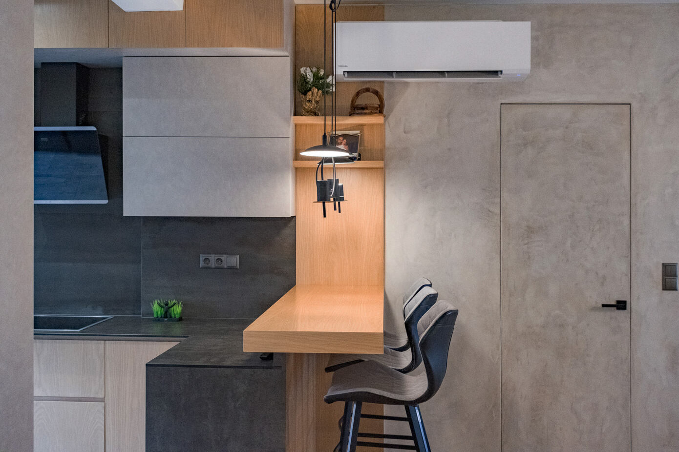 Nasia Spyridaki Architecture & Design Creates a Contemporary Apartment in Komotini, Greece (6)