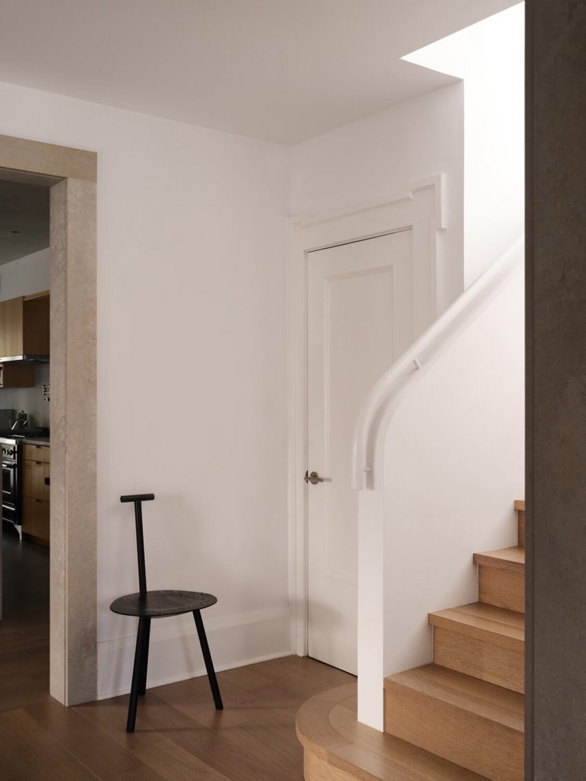 Odami Designs a Contemporary Home with Stunning Facade in Toronto, Canada (8)