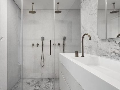 Shlomit Zeldman Designs a Modern Home in the Sharon region of Israel (14)