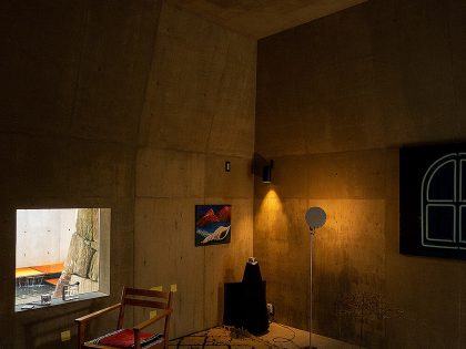 Tomoaki Uno Architects Design a Unique Concrete and Stone House in Nagoya, Japan (8)