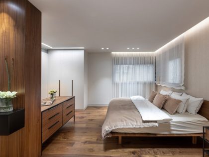 Tzvia Kazayoff – Interior Design Unveils an Elegant Apartment in Tel Aviv, Israel (11)