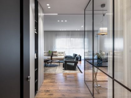 Tzvia Kazayoff – Interior Design Unveils an Elegant Apartment in Tel Aviv, Israel (9)