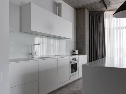 A Beautiful Modern Apartment for a Family with Two Children in Krivyi Rih, Ukraine by Azovskiy & Pahomova Architects (10)