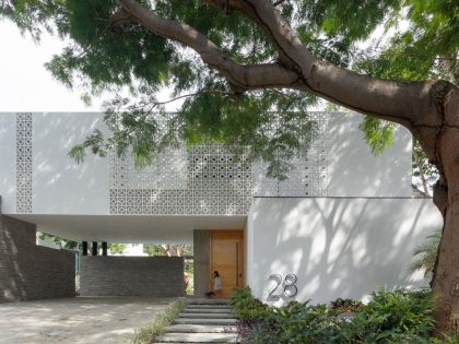 A Splendid Modern House with Bright Interior and White Walls in Colima, Mexico by Di Frenna Arquitectos (18)