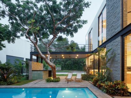 A Splendid Modern House with Bright Interior and White Walls in Colima, Mexico by Di Frenna Arquitectos (20)