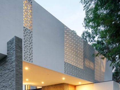 A Splendid Modern House with Bright Interior and White Walls in Colima, Mexico by Di Frenna Arquitectos (28)