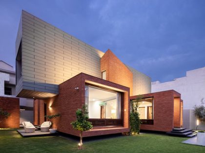 A Charming Contemporary House with Exposed Brick Facade in Shahbad, India by Anudeep Bhandari & Associates (16)