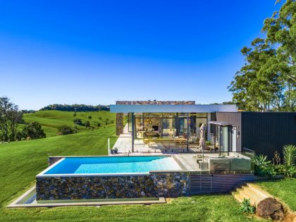 A Mid-Century Modern Home with Stylish Exterior and Interior in Byron Bay, Australia by Design & Beyond Architects (14)