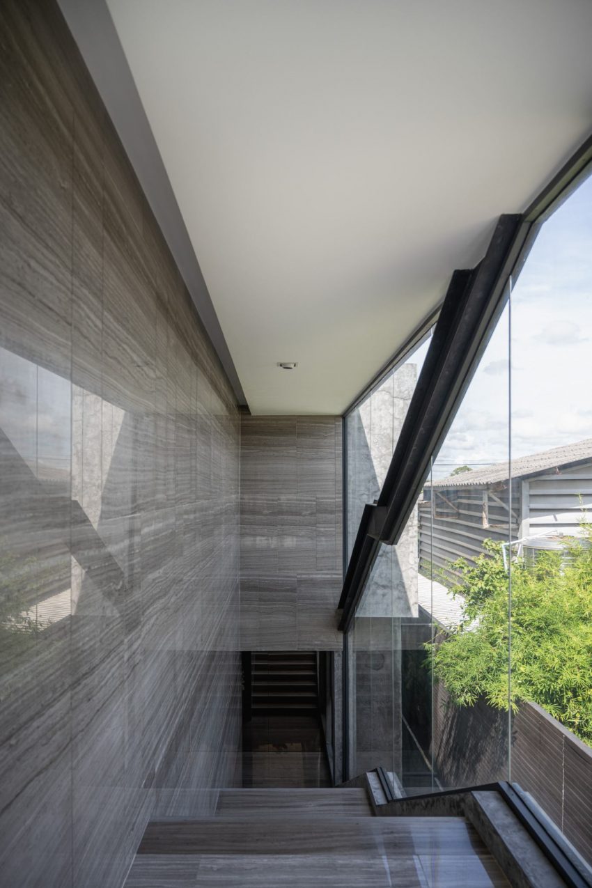 A Modern Concrete Home Offers a Playful Taste in Hat Yai, Thailand by Vive Design Studio (5)