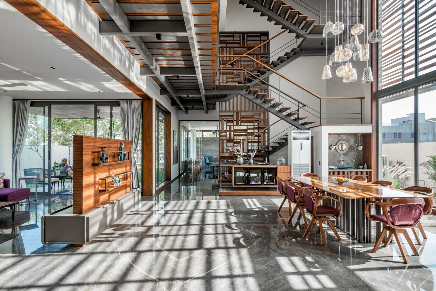 A Modern Three-Story Concrete House with a Stunning Staircase in Ahmedabad, India by Inclined Studio (8)