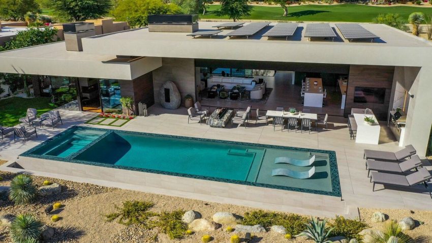 A Sophisticated Modern Desert Home with Mountain and Water Views in Palm Desert, California by Whipple Russell Architects (28)