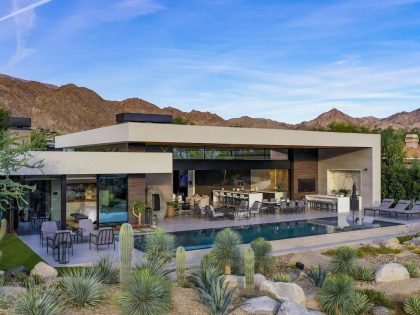 A Sophisticated Modern Desert Home with Mountain and Water Views in Palm Desert, California by Whipple Russell Architects (30)