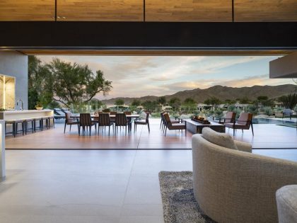 A Sophisticated Modern Desert Home with Mountain and Water Views in Palm Desert, California by Whipple Russell Architects (5)