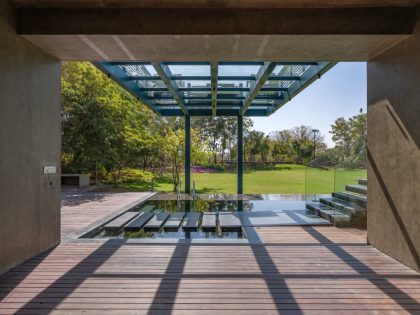 A Spacious Modern Brick Home with a Bright and Elegant Interior in Ahmedabad, India by Vihar Fadia Architects (17)