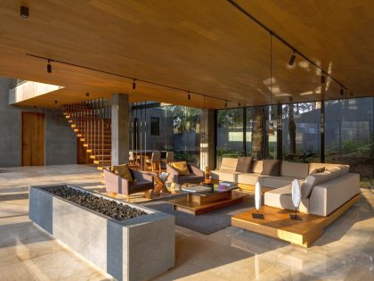 A Spacious Modern House with Warm and Cozy Interiors in Avándaro, Mexico by BRAG Arquitectos (3)