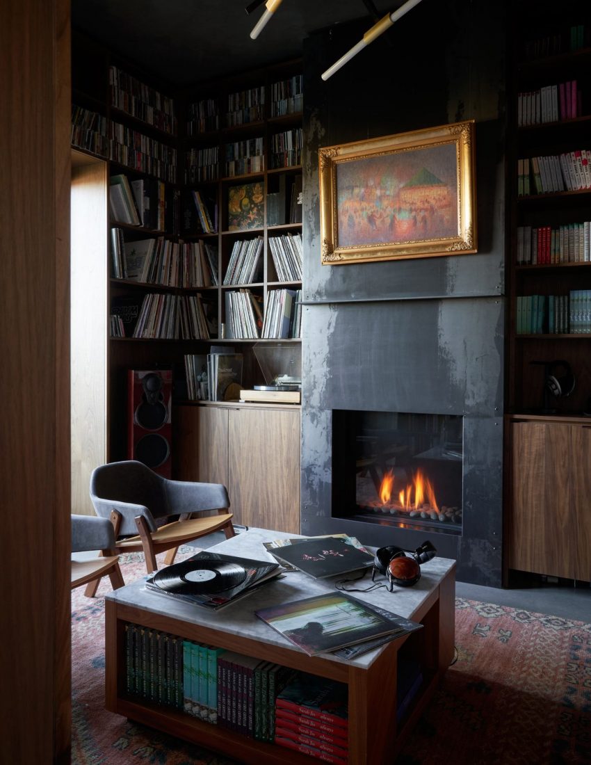 A Spectacular Cedar-Clad Home with Unparalleled Views in Seattle, Washington by GO’C (16)