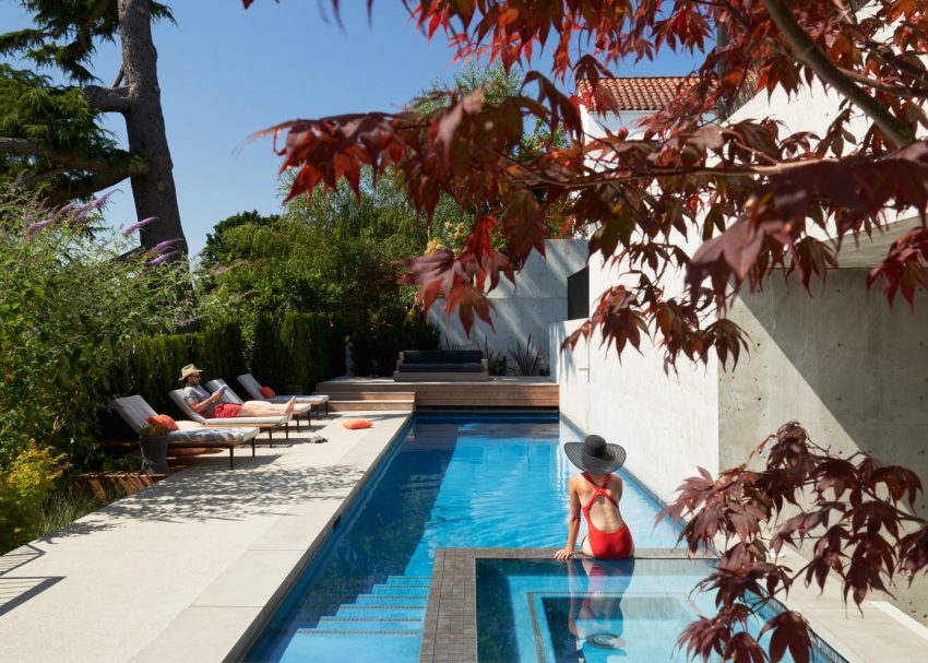 A Spectacular Cedar-Clad Home with Unparalleled Views in Seattle, Washington by GO’C (24)