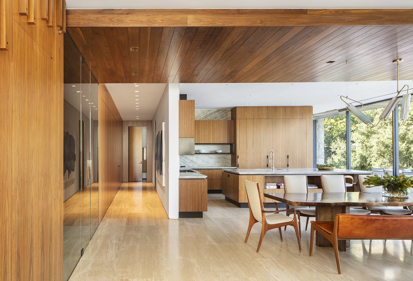 A Striking Contemporary Home Nestled in the Hills of Los Angeles, California by Shubindonaldson Architects (11)