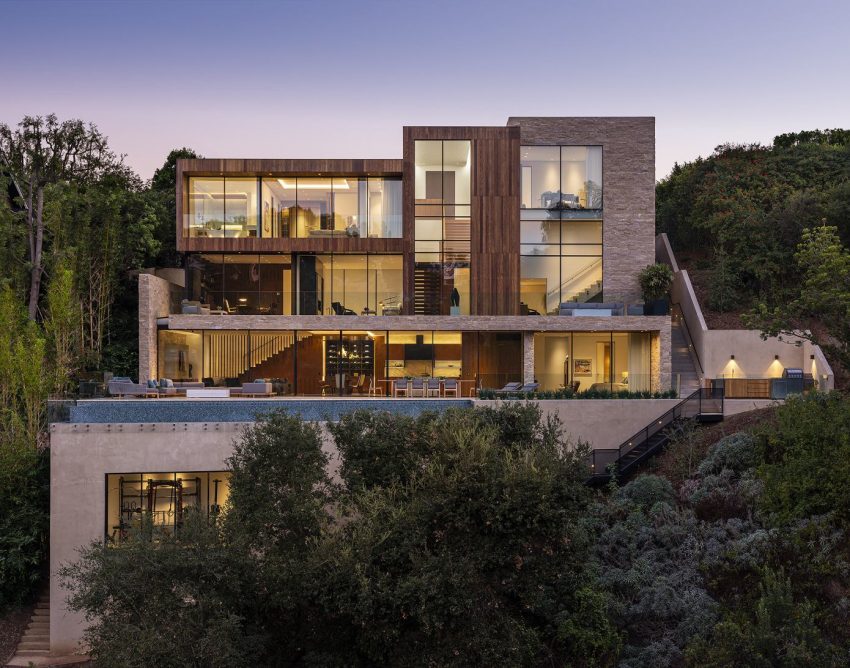 A Striking Contemporary Home Nestled in the Hills of Los Angeles, California by Shubindonaldson Architects (35)