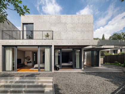 A Stunning Concrete Home for a Couple and Two Children in Semarang, Indonesia by Tamara Wibowo Architects (1)