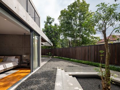 A Stunning Concrete Home for a Couple and Two Children in Semarang, Indonesia by Tamara Wibowo Architects (18)