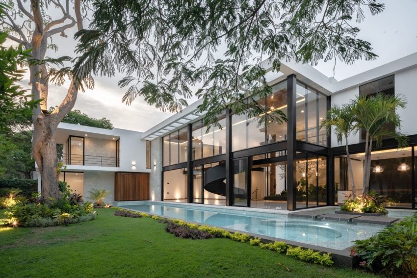 A Stunning Contemporary Home with Warm Elegance in Colima, Mexico by Di Frenna Arquitectos (34)