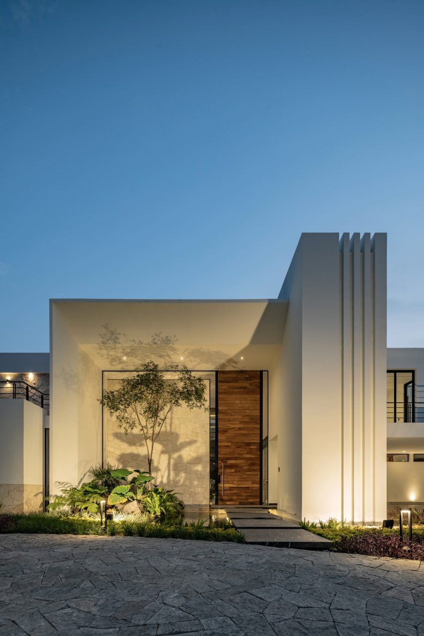 A Stunning Contemporary Home with Warm Elegance in Colima, Mexico by Di Frenna Arquitectos (41)