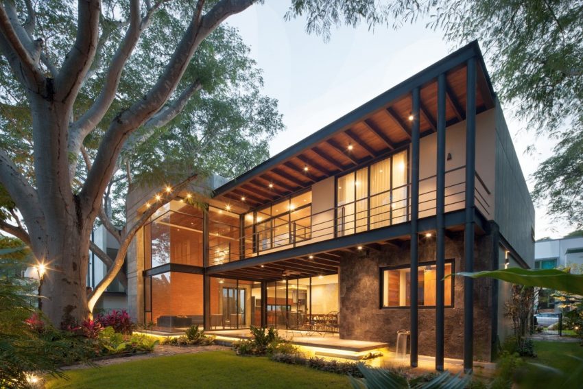 A Stunning House Combines Stone, Concrete and Wood in Colima, Mexico by Di Frenna Arquitectos (19)