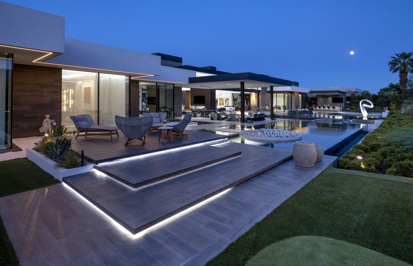 A Stunning Luxurious Modern Home with a Breathtaking Views in Indian Wells by Whipple Russell Architects (55)