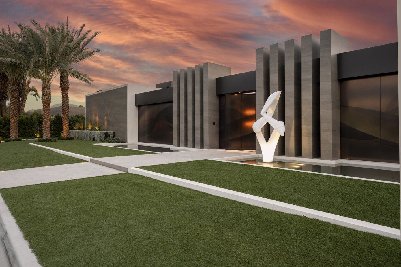 A Stunning Luxurious Modern Home with a Breathtaking Views in Indian Wells by Whipple Russell Architects (56)