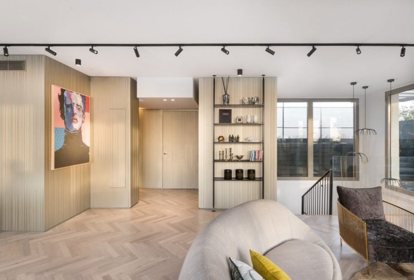 A Stunning Modern Penthouse for a Young Couple with a New Baby in Tel Aviv, Israel by Tzvia Kazayoff (4)