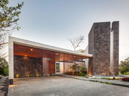 A Stunning and Luxurious Concrete House Framed by a Vast Vegetation of Colima, Mexico by Di Frenna Arquitectos (18)