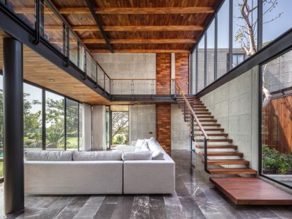 A Stunning and Luxurious Concrete House Framed by a Vast Vegetation of Colima, Mexico by Di Frenna Arquitectos (4)