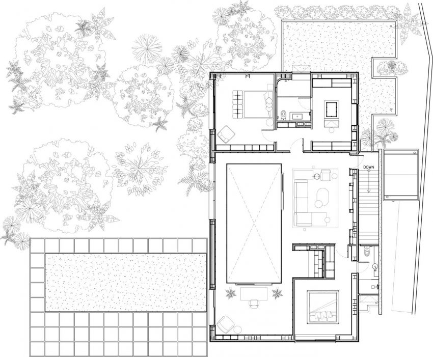 A Unique and Impressive Contemporary Home Amid Lush Greenery in Bangkok, Thailand by Maincourse Architect (21)